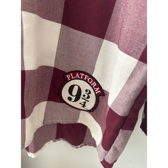 H&M x Harry Potter Hogwarts Plaid Button-Up Shirt With Platform 9 3/4 - Picture 3 of 6
